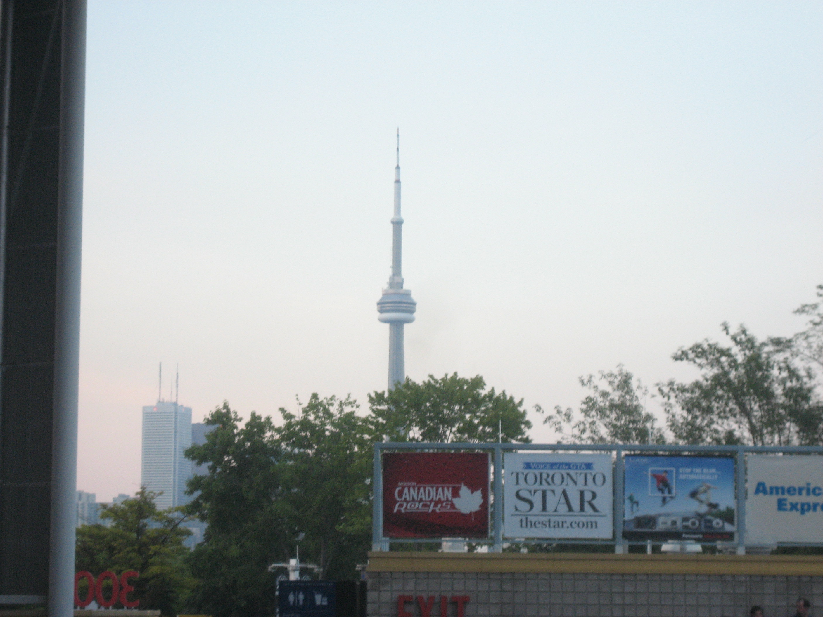 cn tower